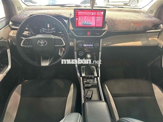 Toyota Veloz 2022 CVT Top - 59000 km một chủ