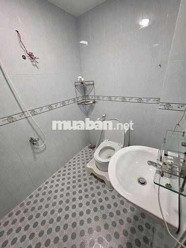 Nhà mới cho thuê Đường 26/3 gần AEON Tân Phú (2PN 2WC) có sẵn máy lạnh