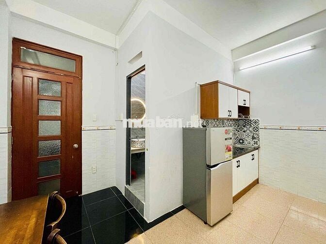 Căn Hộ 2PN 55m2 Tân Bình - Ban Công - Giáp Q10 🔥🔥