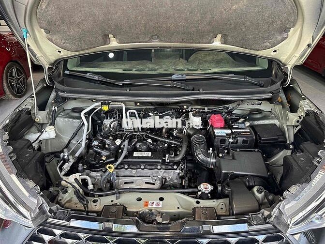 Toyota Veloz 2022 CVT Top - 59000 km một chủ