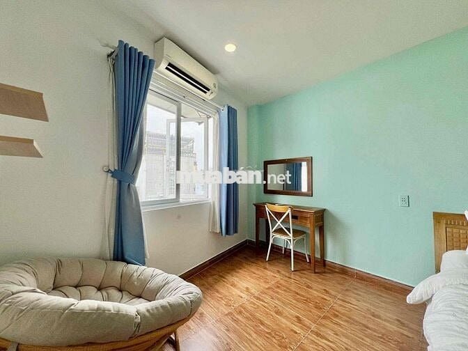 CHO THUÊ CĂN HỘ NGAY BÙI VIỆN FULL NỘI THẤT CÓ CỬA SỔ LỚN 35m2