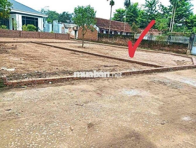 Lô góc giá rẻ nhất Cổ Đông, đg thông, rộng 2 ô tô tránh giá  hơn 2 tỷ