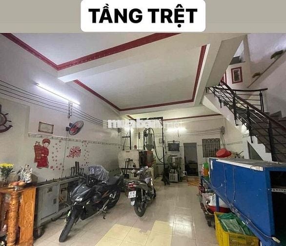 Nhà Chính Chủ - 1 Trệt 2 Lầu - Sân Thượng - Vị trí đắc địa Bình Tân