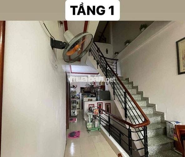 Nhà Chính Chủ - 1 Trệt 2 Lầu - Sân Thượng - Vị trí đắc địa Bình Tân
