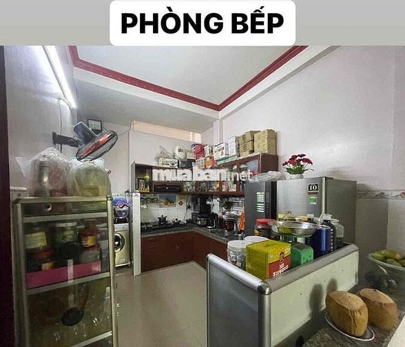 Nhà Chính Chủ - 1 Trệt 2 Lầu - Sân Thượng - Vị trí đắc địa Bình Tân