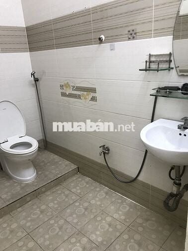 Nhà 5 tầng mới, 4m x 20m, 7PN (6 máy lạnh), 5WC,MT đường 32, khu B.Phú