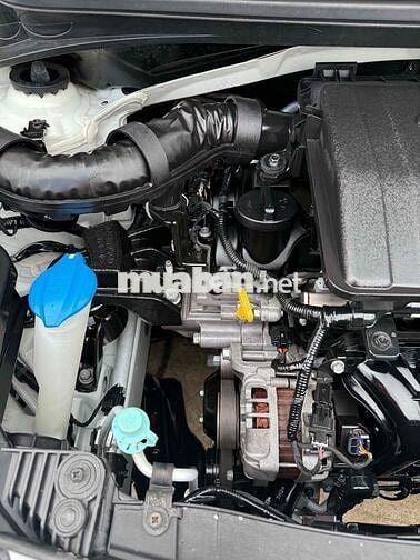 Hyundai Grand i10 2017 - 9000 km