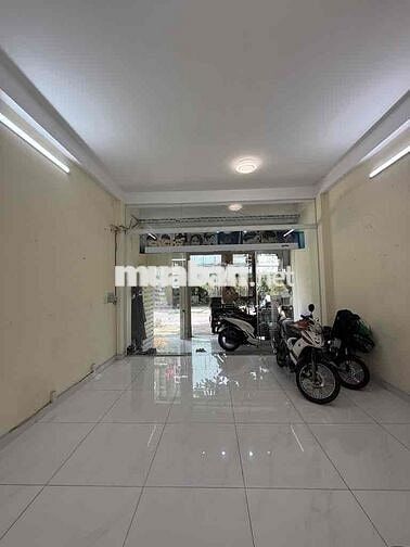 GẤP BÁN NHÀ MẶT TIỀN KD. 5X17 VUÔNG VỨC. GẦN TRƯỜNG HLQS. CHỈ 11,x TỶ