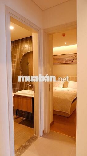 Căn hộ view trực diện sông Hàn 70m2 loại 2pn tầng cao full nội thất