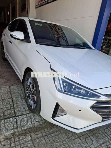 ELANTRA 2021 2.0 AT - 66000 km