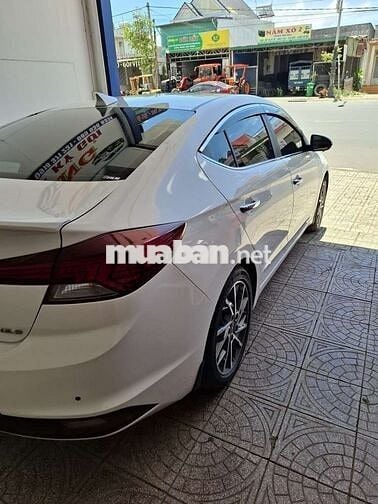 ELANTRA 2021 2.0 AT - 66000 km