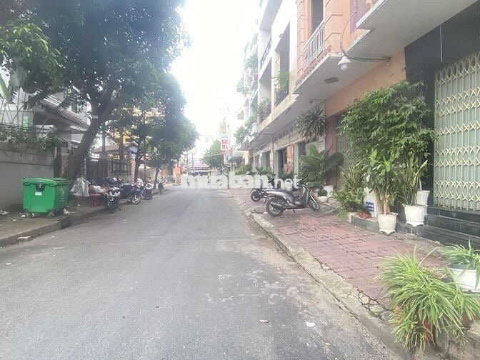 CHO THUÊ NHÀ NGUYÊN CĂN  QUẬN 10 GIÁ RẺ VỊ TRÍ SẦM UẤT !