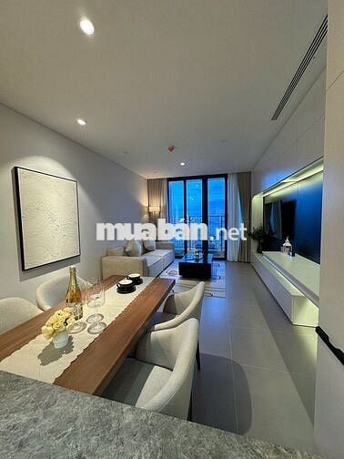 Căn hộ view trực diện sông Hàn 70m2 loại 2pn tầng cao full nội thất