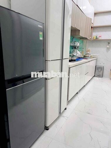 CHO THUÊ NHÀ THIẾT KẾ HIỆN ĐẠI, FULL NỘI THẤT, CHỈ VIỆC XÁCH VALI