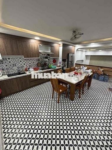 NGAY KHU TÊN LỬA NHÀ ĐẸP 4 TẦNG ĐÚC 90M2-HXH THÔNG-CHỈ 7.15 TỶ