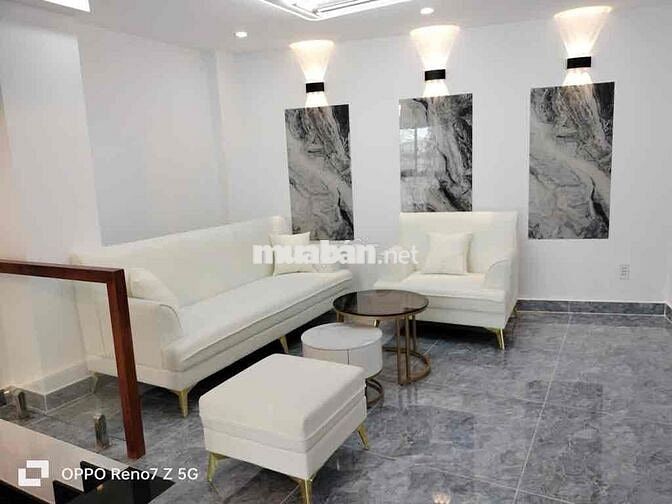 NHÀ TỈNH LỘ 10- 5 TẦNG. NGAY KHU TÊN LỬA. XE HƠI VÀO NHÀ. 5 PN. SÂN T