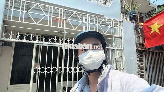 NHÀ TỈNH LỘ 10- 5 TẦNG. NGAY KHU TÊN LỬA. XE HƠI VÀO NHÀ. 5 PN. SÂN T