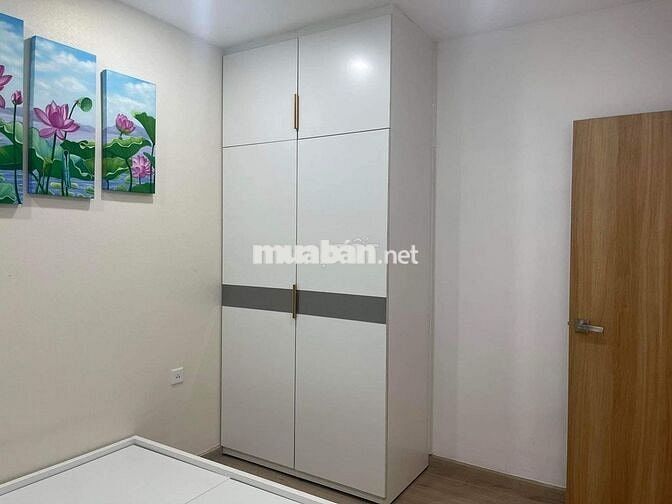 🌕Emerald cho thuê gấp căn hộ 2PN + 2WC, Full NT, giá 15tr/ tháng