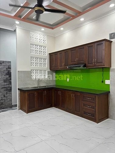 Bán nhà mặt tiền đường Lê Văn Lương, phường Tân Phong, Quận 7, TP. HCM