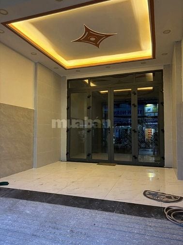 Bán nhà mặt tiền đường Lê Văn Lương, phường Tân Phong, Quận 7, TP. HCM