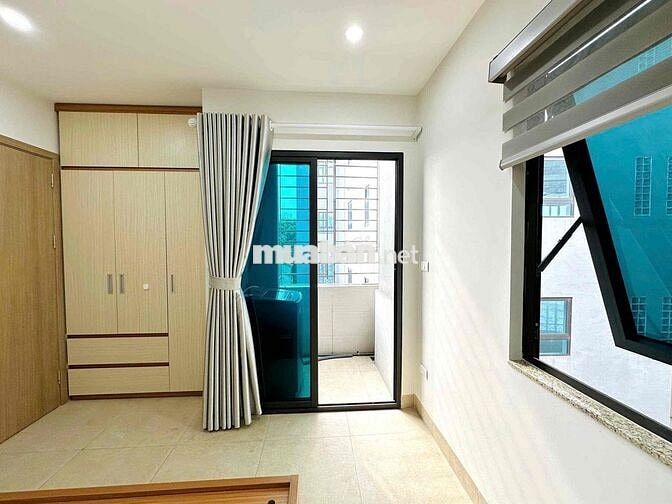 CHO THUÊ CCMN PHỐ LÁNG. 2N1K 80M2. THANG MÁY. BAN CÔNG. GIÁ 16Tr