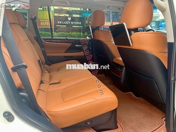 Lexus Lx570 màu trắng nội thất nâu nappa.