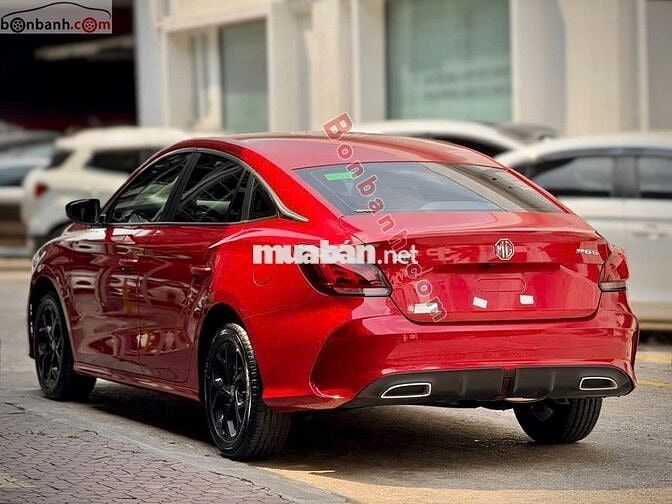 MG 5 Standard 1.5 AT 2024 - 11000Km