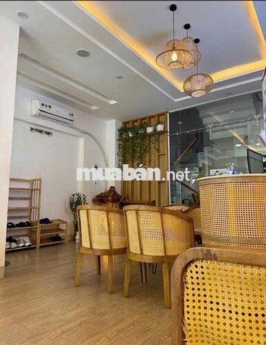 Tòa Nhà Có Thang Máy - Trần Hưng Đạo - 35 triệu
