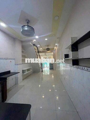 Nhà 2 Lầu Tô Ngọc Vân 4Pn 3Wc Hẻm Xe Hơi Giá6 Triệu