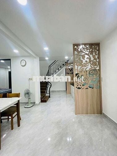 Bán nhà Phú nhuận- 63m2- 3 tầng 3PN- 30m ra MT Mai Văn Ngọc - 7.x tỷ