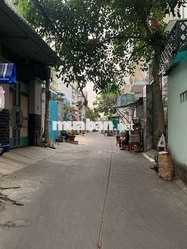 BÁN NHÀ TÂN PHÚ  – NHÀ 2 TẦNG, 3PN – HẺM XE HƠI – NHỈNH 3 TỶ