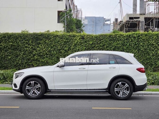 Mercedes GLC200 2019 - Công ty xuất hoá đơn