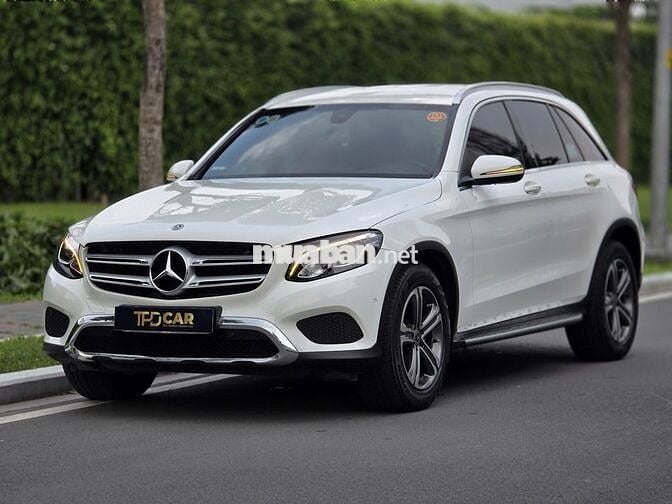 Mercedes GLC200 2019 - Công ty xuất hoá đơn