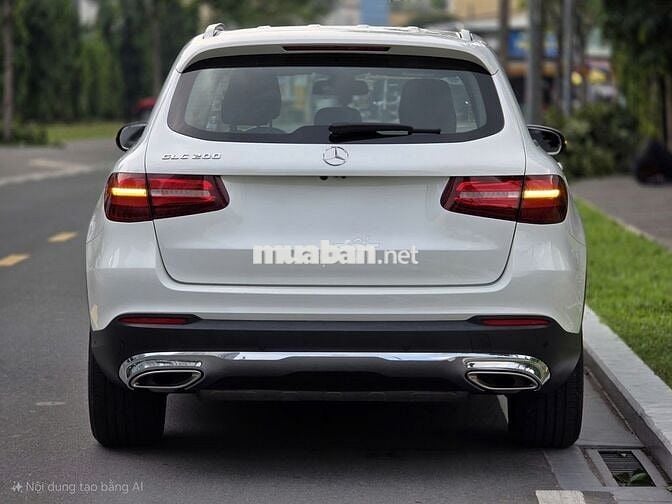 Mercedes GLC200 2019 - Công ty xuất hoá đơn