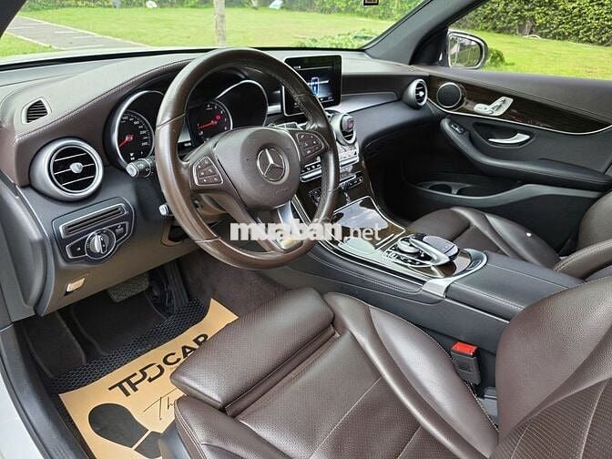 Mercedes GLC200 2019 - Công ty xuất hoá đơn