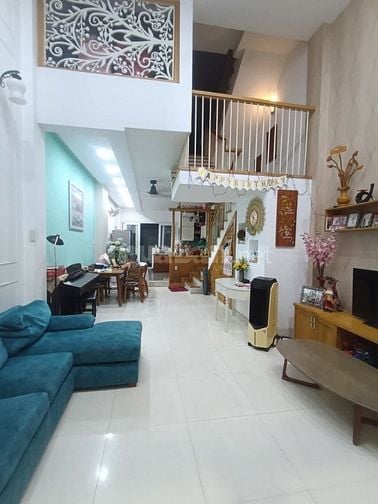 CHO THUÊ NHÀ 4 TẦNG HẺM TẢI ĐƯỜNG CHƯƠNG DƯƠNG. LINH CHIỂU. THỦ ĐỨC