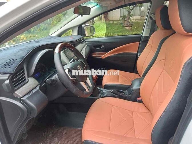 Toyota Innova 2019 xe gia đình cần bán