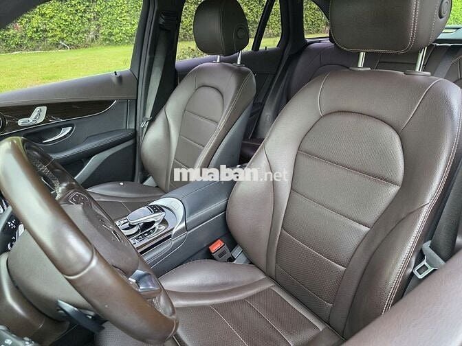 Mercedes GLC200 2019 - Công ty xuất hoá đơn