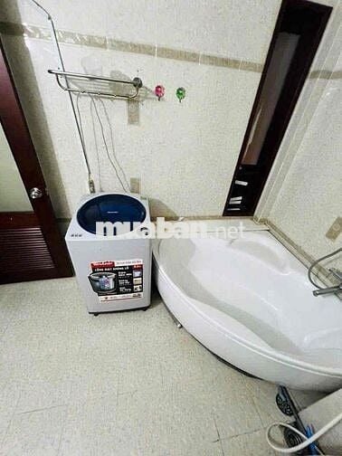 Phòng ban công. full nội thất.45m2. Khu Dân Cư Trung Sơn.