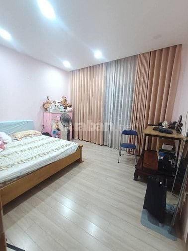 CHO THUÊ NHÀ 4 TẦNG HẺM TẢI ĐƯỜNG CHƯƠNG DƯƠNG. LINH CHIỂU. THỦ ĐỨC