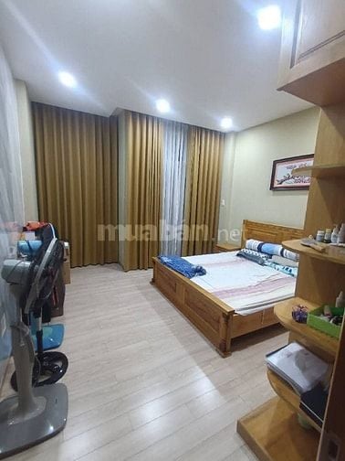 CHO THUÊ NHÀ 4 TẦNG HẺM TẢI ĐƯỜNG CHƯƠNG DƯƠNG. LINH CHIỂU. THỦ ĐỨC