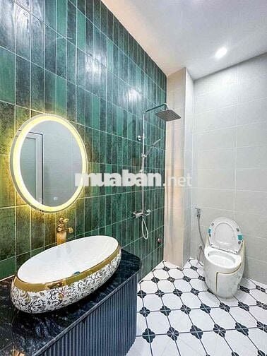 NHÀ TÂN CỔ ĐIỂN - GẦN BV NHI ĐỒNG, ĐH FPT, ĐH NAM CẦN THƠ