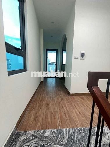 *Nhà Tốt* Bán nhà Thạch Bàn - Mới tinh 5 tầng, Giá tốt