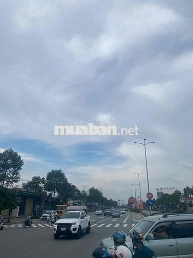 Dành cho các Tập Đoàn, Công ty, Siêu Thị , Khách sạn vị trí đắc địa