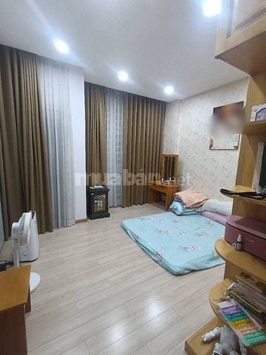CHO THUÊ NHÀ 4 TẦNG HẺM TẢI ĐƯỜNG CHƯƠNG DƯƠNG. LINH CHIỂU. THỦ ĐỨC