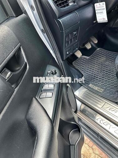 Hilux 2016 2.4E 4x2 MT - Hàng đẹp hiếm có