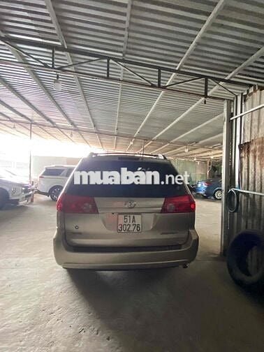 Toyota  sienna 3.5 LE  2007 - 128000 km