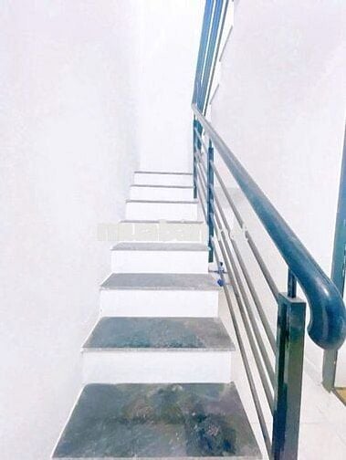 NHÀ BẾN VÂN ĐỒN Q4- 2 LẦU- 67m2 - KO QH- GIÁ 4 TỶ NHỈNH