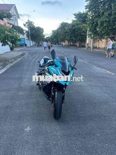 Cần nhượng lại em kawasaki zx25R lướt chíh chủ