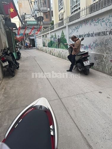 NHÀ NGUYÊN CĂN HXH MỚI 5PN-3WC NGUYỄN ĐÌNH CHÍNH-PHÚ NHUẬN